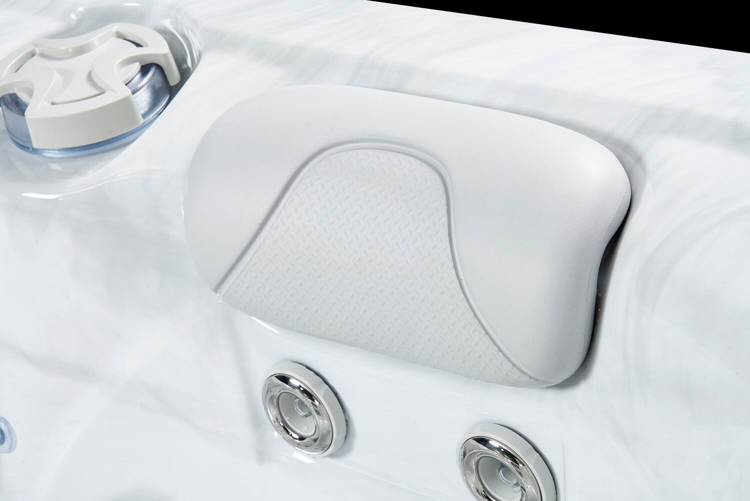 Luso Spas Ara 2 Loungers Hot Tub