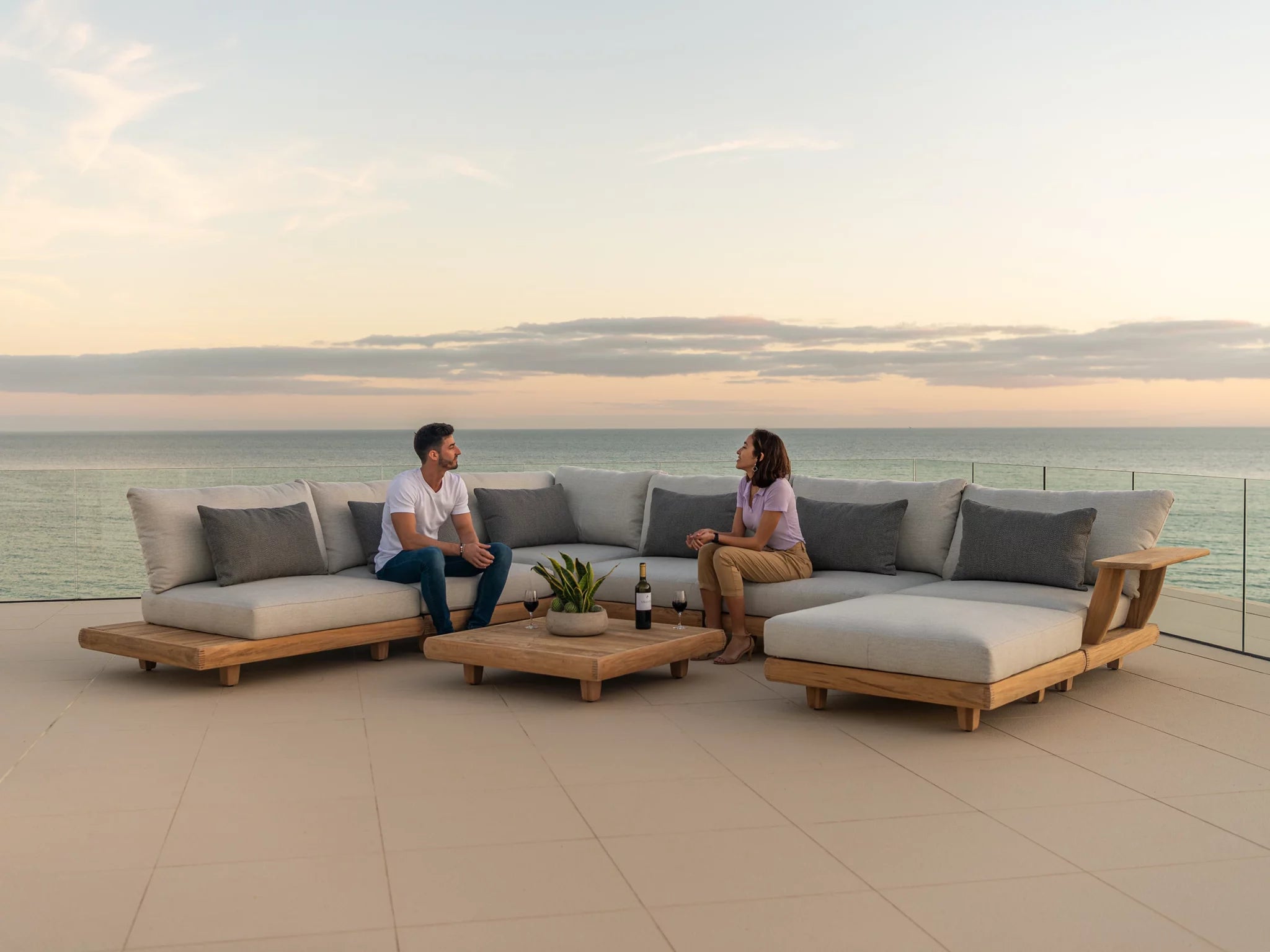 Alexander Rose Sorrento Lounge Mid Module