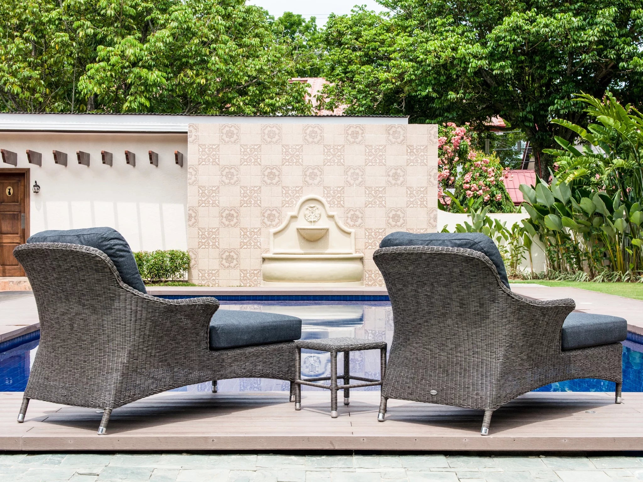 Alexander Rose Monte Carlo Relax Lounger