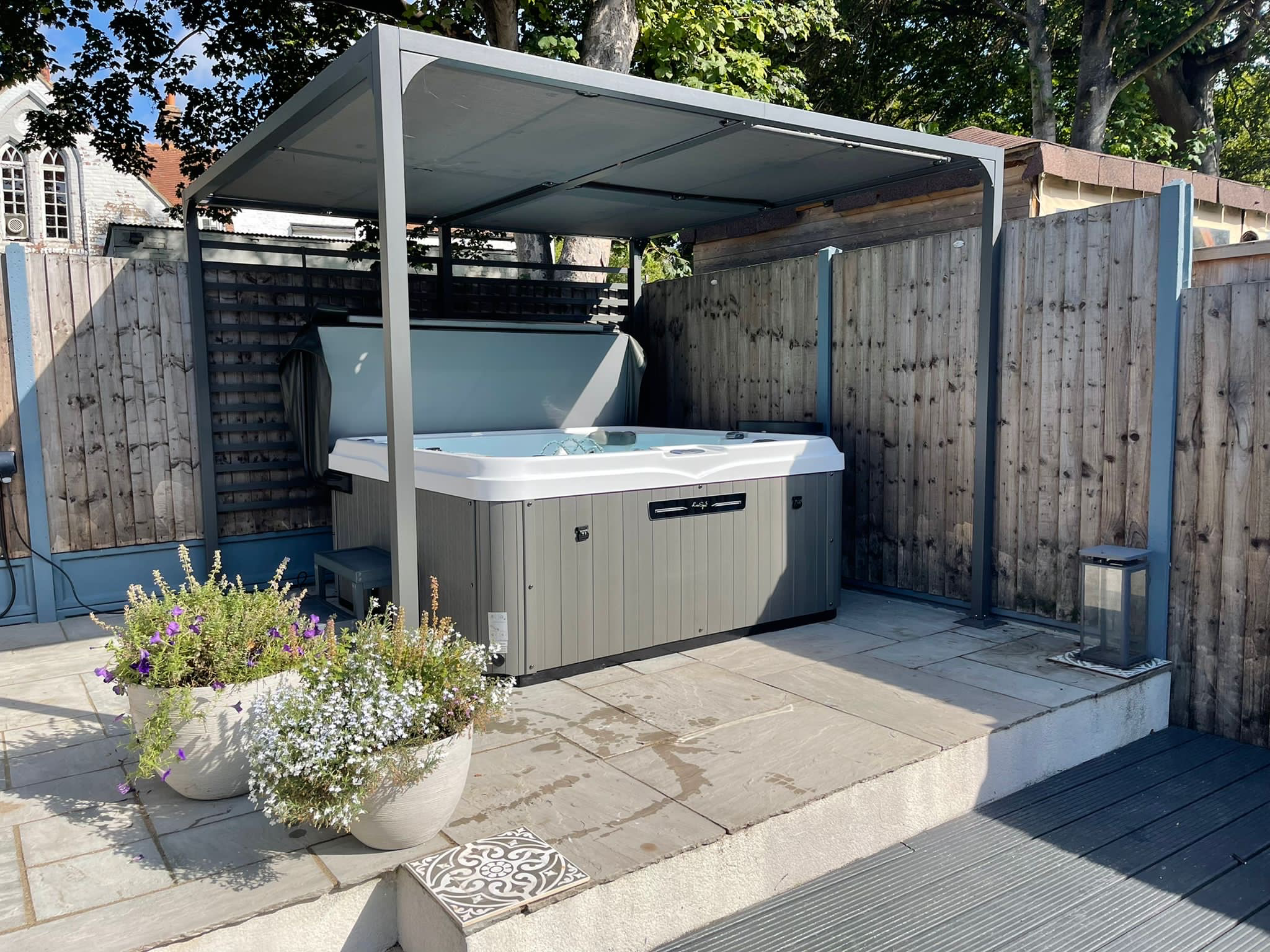 Luso Spas Chicago 5 Seats 1 Lounger Hot Tub