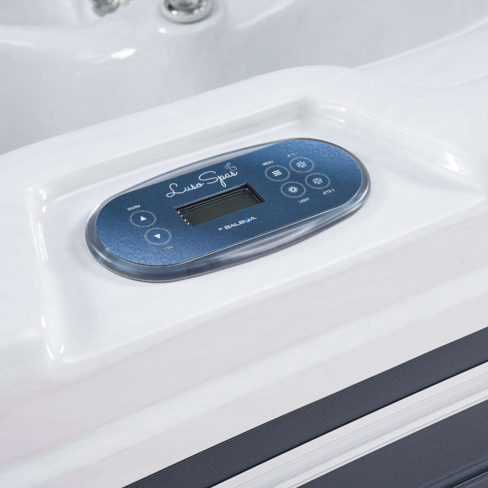 Luso Spas Vepo 3 Seats 1 Lounger Hot Tub