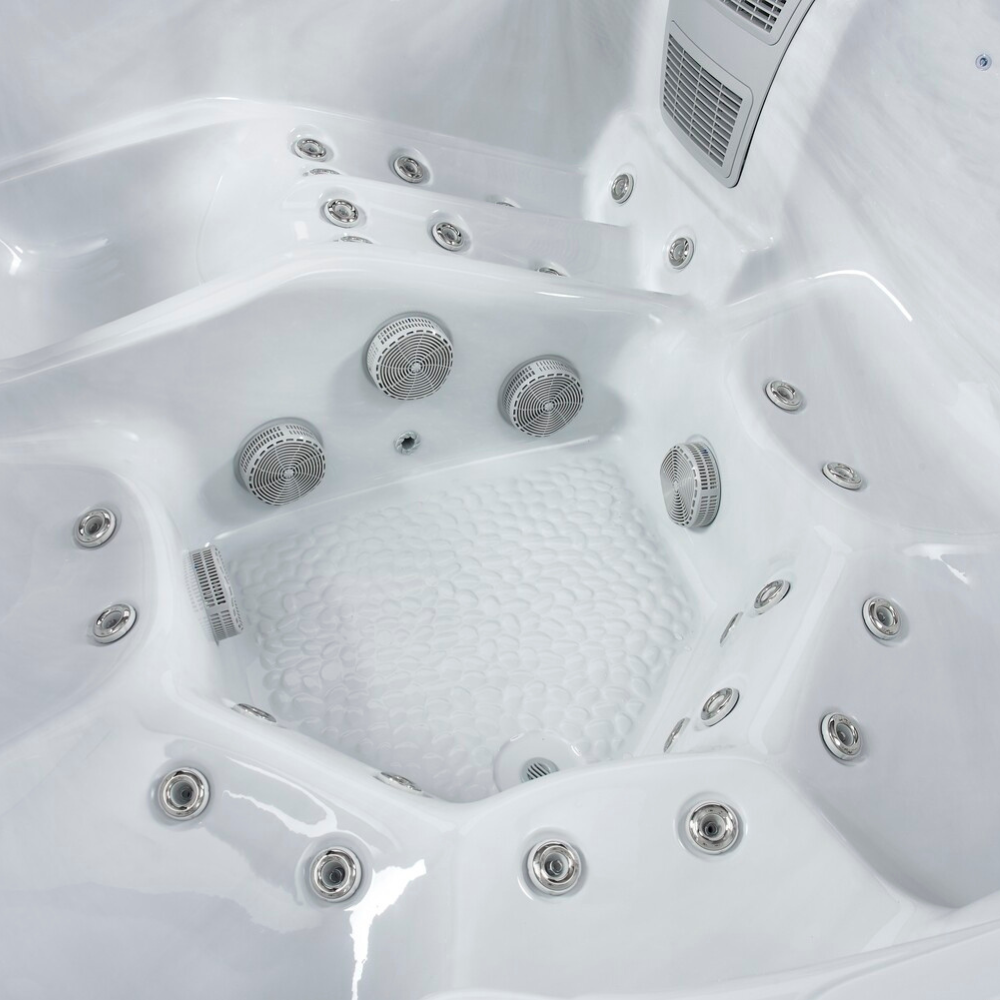 Luso Spas Hydra 5 Seats 1 Lounger Hot Tub