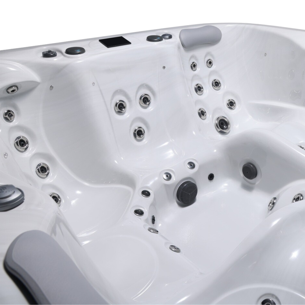 Luso Spas Hera 3 Seats 2 Loungers Hot Tub